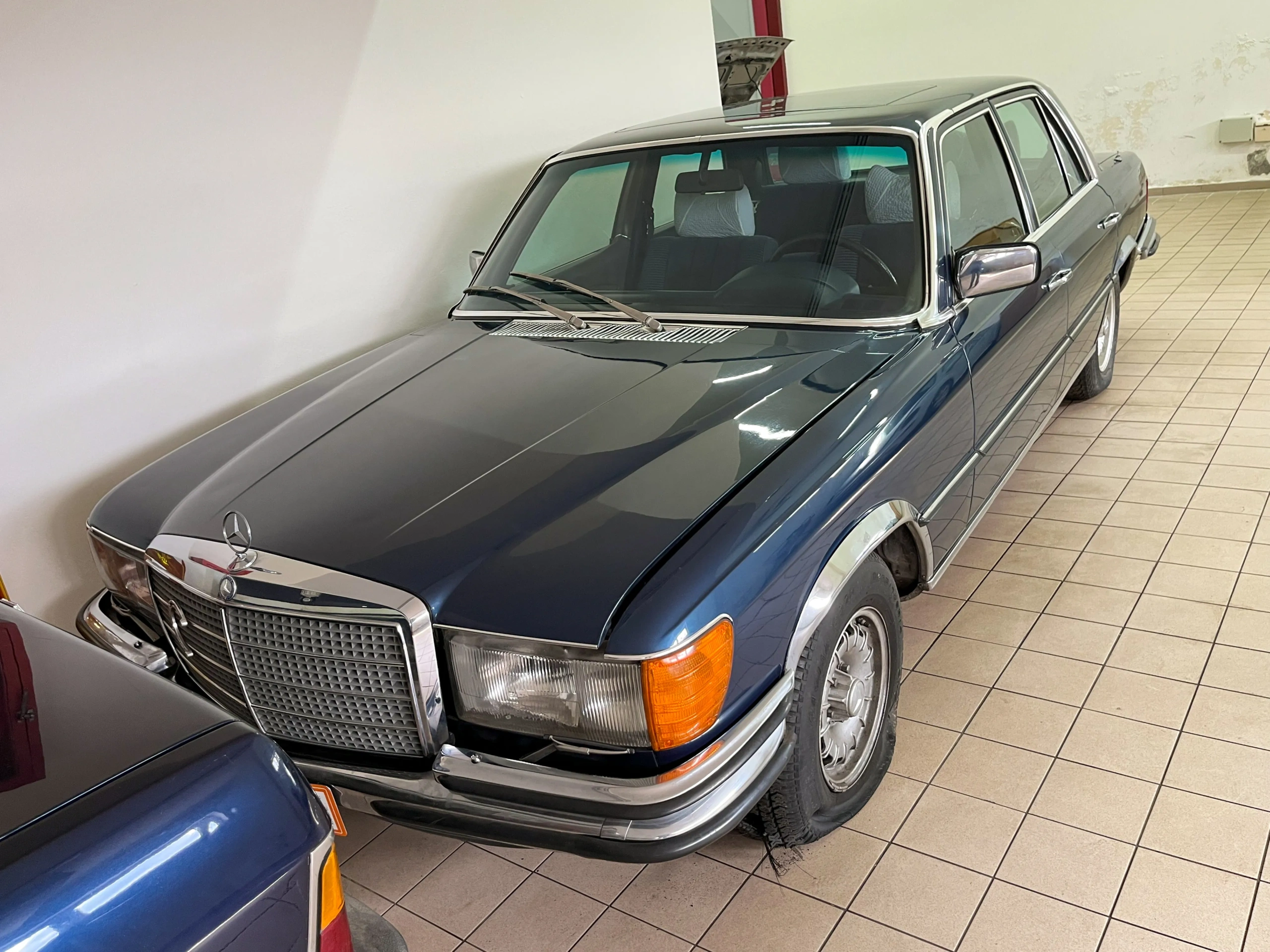 Mercedes Benz 280 S e
